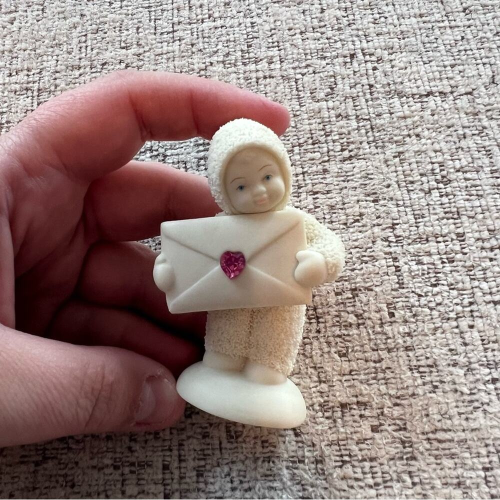 Snowbabies Extra Special Delivery Birthstone Figurine February Amethyst